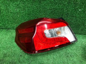 左テールランプ SUBARU WRX STI OEM 84912VA010 VAB VAG VA 2015