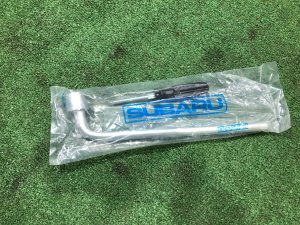随车工具 балонник SUBARU WRX STI OEM 97010FJ000 VAB VAG VA 2015