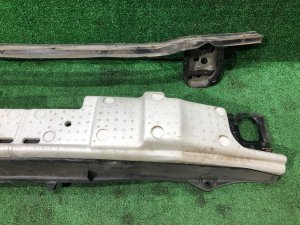 คานเหล็กกันชนหน้า SUBARU FORESTER OEM 57760FC200 57760FC061 SF5 SF9 SF 1998
