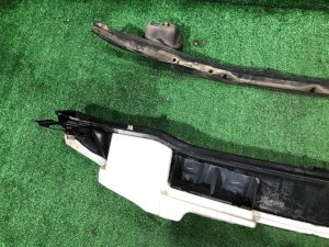 คานเหล็กกันชนหน้า SUBARU FORESTER OEM 57760FC200 57760FC061 SF5 SF9 SF 1998