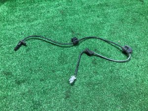 เซ็นเซอร์ ABS หน้าขวา SUBARU WRX STI OEM 27540VA000 VAB VAG VA 2015 EJ20Y MT6
