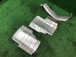แผ่นกันความร้อนท่อไอเสีย SUBARU WRX STI OEM 59020VA000, 59024FJ021, 59024SG001 VAB VAG VA 2015 EJ20Y MT6