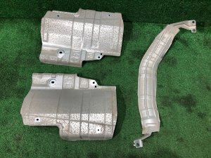 แผ่นกันความร้อนท่อไอเสีย SUBARU WRX STI OEM 59020VA000, 59024FJ021, 59024SG001 VAB VAG VA 2015 EJ20Y MT6