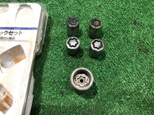 Locking wheel nuts McGard SUBARU WRX STI OEM 28171AG000 VAB VAG VA 2015