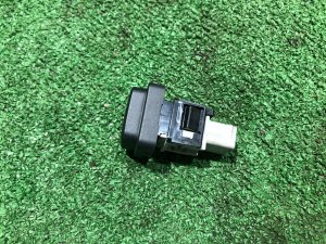 HOLD switch багажника SUBARU WRX STI OEM 83002VA030 VAB VAG VA 2015 EJ20Y MT6