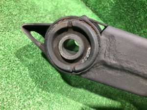 リアメンバー SUBARU OUTBACK OEM 20152AG060 BPE 2008 EZ30D AT
