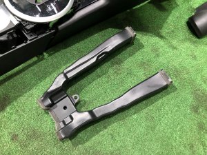 Porta-luvas e apoio de braço свап SUBARU OUTBACK OEM 92114AG120JC, 92113AG051JC, 66150AG140JC, 66120AG101JC BPE 2008 Silver Metallic C6Z