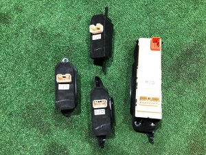 车窗控制模块 SUBARU OUTBACK OEM 83071AG090 83071AG040 BPE 2008 EZ30D AT