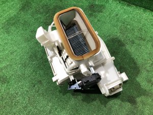 Вентилятор печки SUBARU OUTBACK OEM 72210AG071 BPE 2008 EZ30D AT