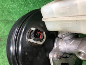 Cilindro-mestre do travão SUBARU OUTBACK OEM 26401AG060, 26402AG220 BPE 2008 EZ30D AT