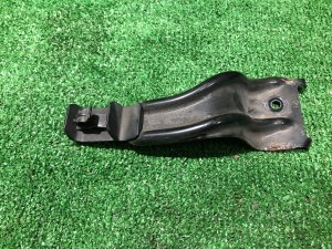 คลิปยึดก้านค้ำฝากระโปรง 57255AG000, 57232AG050 SUBARU OUTBACK