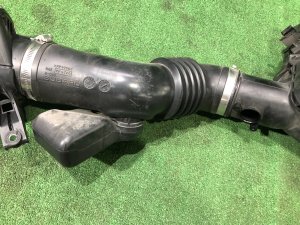 กล่องกรองอากาศ Свап SUBARU OUTBACK OEM 14435AA101, 14457AA380, 46052AG000, 46052AG051 BPE 2008 EZ30D AT