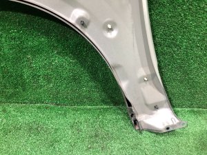 Guarda-lamas dianteiro direito SUBARU OUTBACK OEM 57110AG1009P BPE 2008 Silver Metallic C6Z