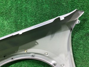 Guarda-lamas dianteiro direito SUBARU OUTBACK OEM 57110AG1009P BPE 2008 Silver Metallic C6Z