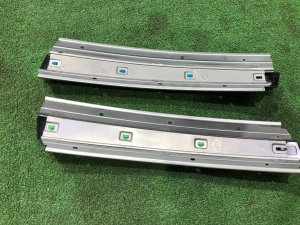 Frisos laterais стоек внешние SUBARU OUTBACK OEM 63563AG000, 63563AG010 BPE 2008 Silver Metallic C6Z