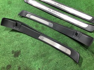 Sill trims SUBARU OUTBACK OEM 94060AG260, 94060AG270, 94061AG160, 94061AG170 BPE 2008 Silver Metallic C6Z