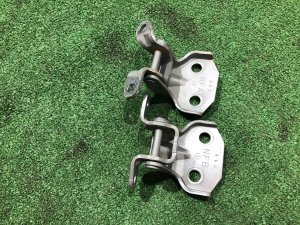 左前门铰链 SUBARU OUTBACK OEM 60070AG0009P 60070AG0109P BPE 2008 Silver Metallic C6Z