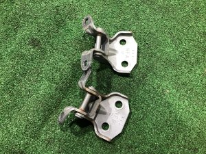 บานพับประตูหน้าขวา SUBARU OUTBACK OEM 60070AG0109P 60070AG0009P BPE 2008 Silver Metallic C6Z