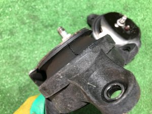 Apoios do motor SUBARU OUTBACK OEM 41022AG021, 41022AG031 BPE 2008 EZ30D AT