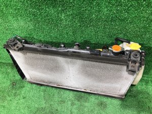 หม้อน้ำ SUBARU OUTBACK OEM 45119AG040 BPE 2008 EZ30D AT