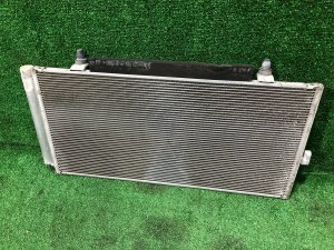 Condensador del aire acondicionado SUBARU OUTBACK OEM 73210AG010 BPE 2008 EZ30D AT