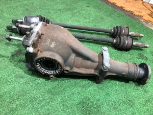 差速器 с приводами G/R=3.272 XU SUBARU OUTBACK OEM 38300AC210, 28421AG011 BPE 2008 EZ30D AT