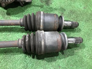 差速器 с приводами G/R=3.272 XU SUBARU OUTBACK OEM 38300AC210, 28421AG011 BPE 2008 EZ30D AT