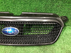 Rejilla del radiador 2-я мод тюнинг SUBARU OUTBACK OEM 91121AG160 BPE 2008 Silver Metallic C6Z