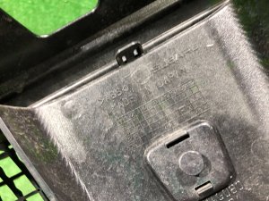 Rejilla del radiador 2-я мод тюнинг SUBARU OUTBACK OEM 91121AG160 BPE 2008 Silver Metallic C6Z