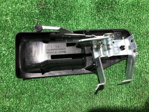 Fuel flap release SUBARU OUTBACK OEM 57340AG001 BPE 2008 Silver Metallic C6Z