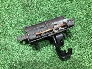 Manilla del portón SUBARU OUTBACK OEM 63160AG001 BPE 2008 Silver Metallic C6Z