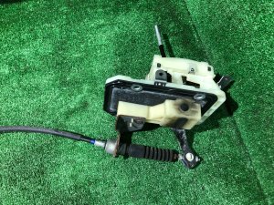 Selector de cambio automático SUBARU OUTBACK OEM 35111AG030 BPE 2008