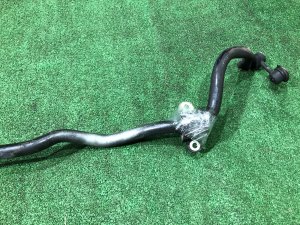 Barra estabilizadora delantera SUBARU OUTBACK OEM 20401AG000 BPE 2008 EZ30D AT