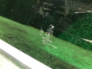 Стекло багажника правое SUBARU OUTBACK OEM 65210AG240 BPE 2008