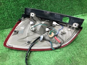 ไฟท้ายขวา SUBARU OUTBACK OEM 84201AG322 BPE 2008