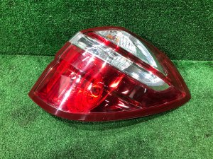 ไฟท้ายขวา SUBARU OUTBACK OEM 84201AG322 BPE 2008