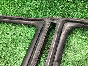 ยางขอบประตูซ้าย SUBARU OUTBACK OEM 63521AG010 BPE 2008 Silver Metallic C6Z