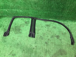Junta de puerta derecha SUBARU OUTBACK OEM 63521AG000 BPE 2008 Silver Metallic C6Z
