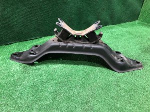 คานรองเกียร์ 41022AJ070 SUBARU LEGACY