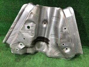 Protector del depósito de combustible SUBARU LEGACY OEM 42054YC040, 42054YC020 BMG BM9 BM 2013