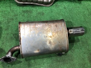 หม้อพักไอเสีย + средняя часть SUBARU LEGACY OEM 44300AJ541, 44200AJ050, 44300AJ531 BMG BM9 BM 2013 FA20E CVT