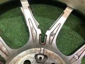 Диски R19 8J 5x100 +50 RAYS Gram Lights 57FXX SUBARU LEGACY OEM 28111AJ200 BMG BM9 BM 2013