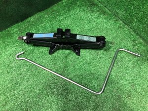 แม่แรง SUBARU LEGACY OEM 97032FG010 BMG BM9 BM 2013