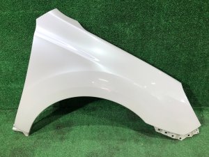 บังโคลนหน้าขวา 57120AJ0209P SUBARU LEGACY