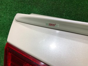 行李厢盖 со спойлером SUBARU LEGACY OEM 57509AJ0129P BMG BM9 BM 2013 White Pearl 37J