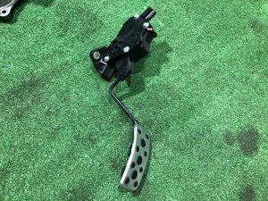 踏板 SUBARU LEGACY OEM 36012AJ030, 36010AG120 BMG BM9 BM 2013 White Pearl 37J