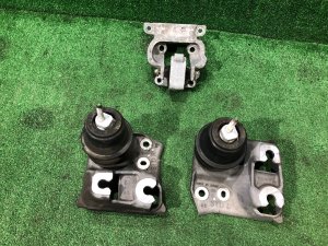 ยางแท่นเครื่อง 41022AJ140, 41022AJ210 SUBARU LEGACY
