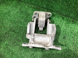 发动机支座 SUBARU LEGACY OEM 41022AJ140, 41022AJ210 BMG BM9 BM 2013 FA20E CVT