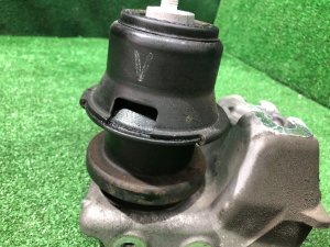 发动机支座 SUBARU LEGACY OEM 41022AJ140, 41022AJ210 BMG BM9 BM 2013 FA20E CVT