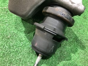 发动机支座 SUBARU LEGACY OEM 41022AJ140, 41022AJ210 BMG BM9 BM 2013 FA20E CVT